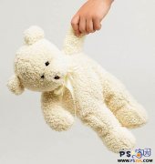 用快速蒙版给同色系背景的小熊抠图