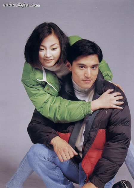 Photoshop变面技术让你被美女包围