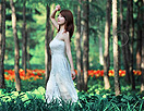 调出美女的淡青色外景照片