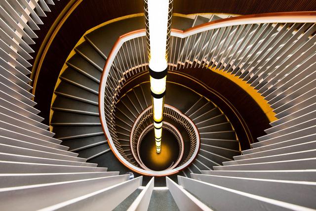 30张使用广角镜头拍摄的精彩作品_PS家园网