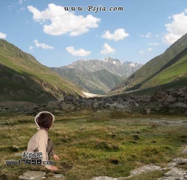 Photoshop合成在山谷中的飞龙