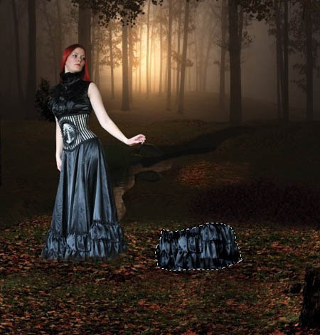 PS合成黑夜恐怖森林中的女巫照片