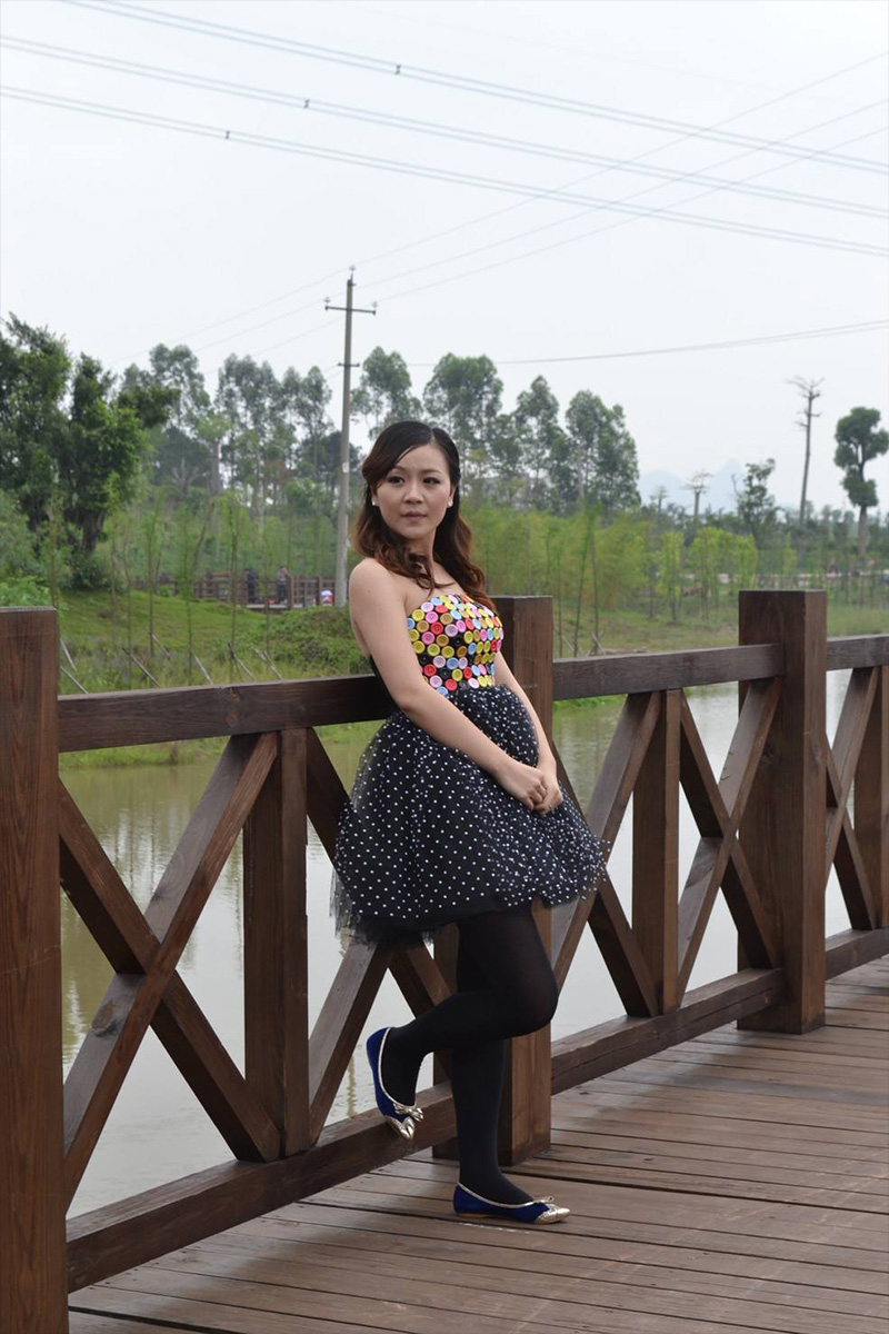Photoshop给外景女孩添加夕阳美景效果,PS教程,PS家园网