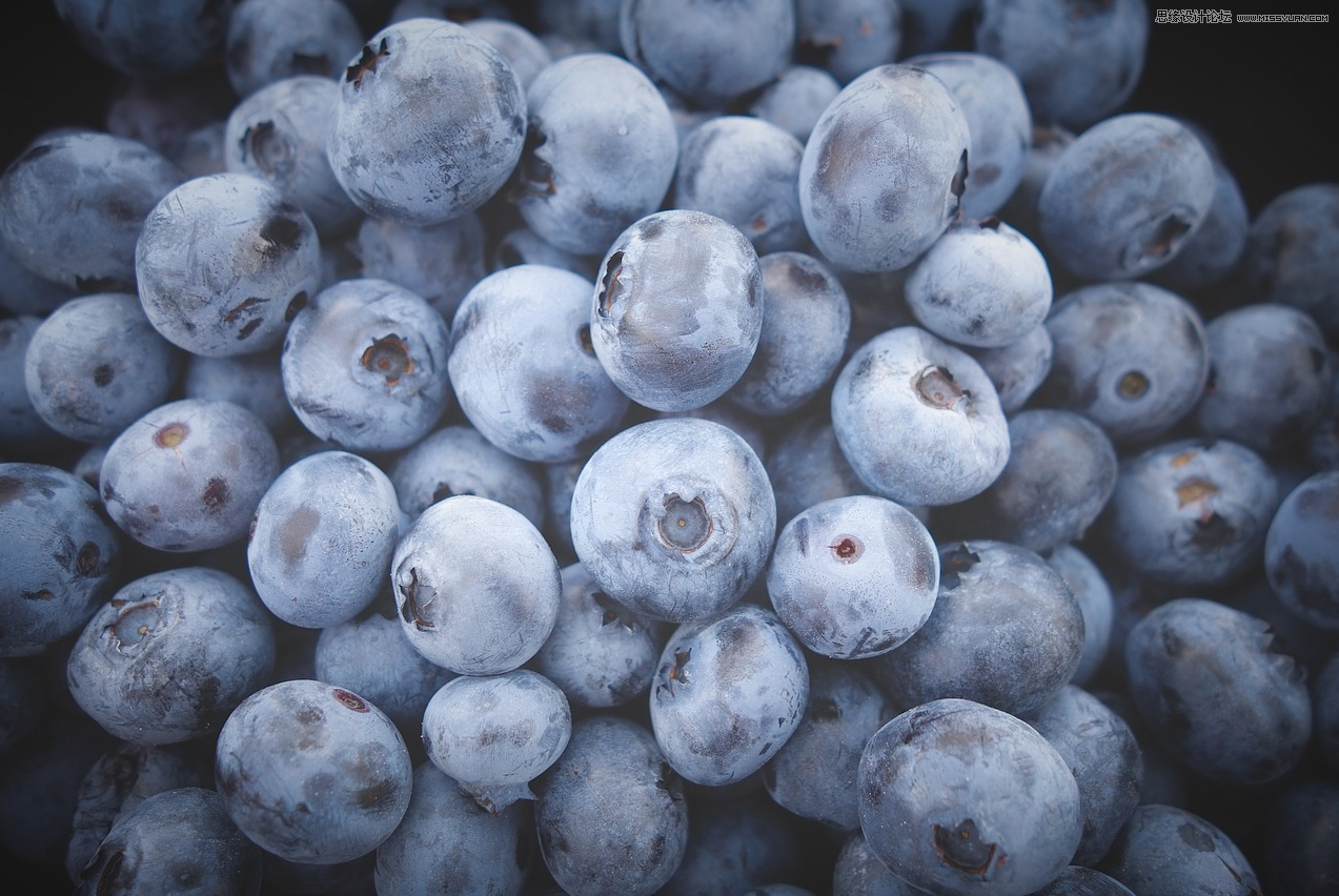 Photoshop修复细节严重缺失的风景照片