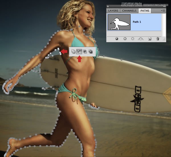 Photoshop合成从水花中冲出的海边美女