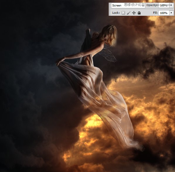 Photoshop合成在乌云密布中飞舞的天使