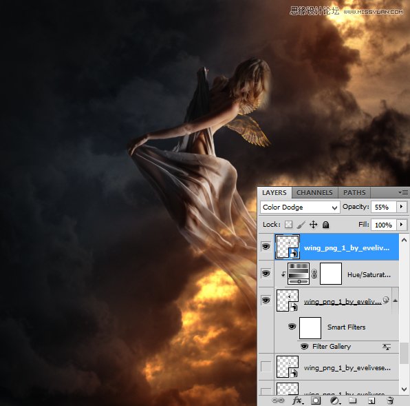 Photoshop合成在乌云密布中飞舞的天使