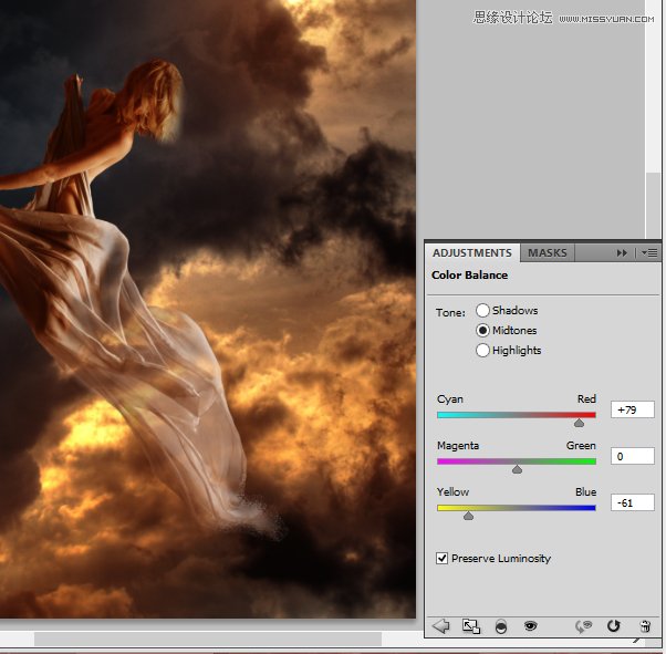 Photoshop合成在乌云密布中飞舞的天使