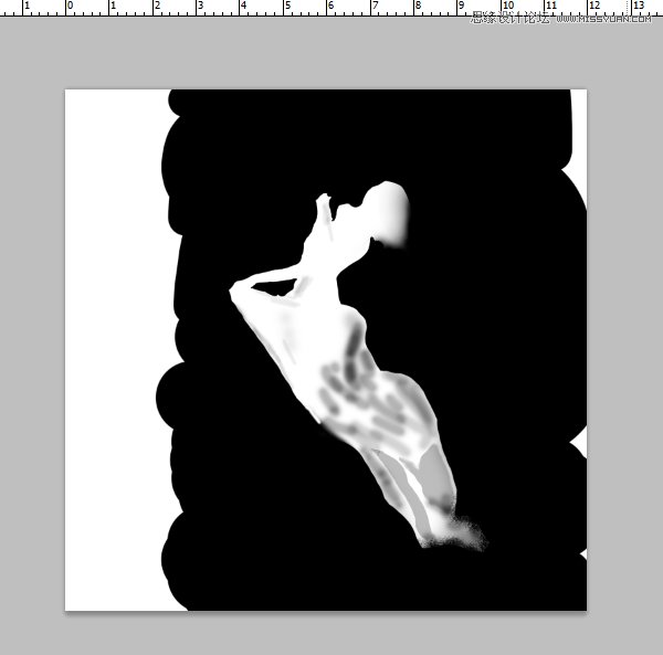 Photoshop合成在乌云密布中飞舞的天使