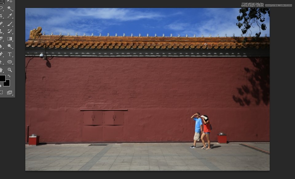 Photoshop如何去掉画面中不想要的元素