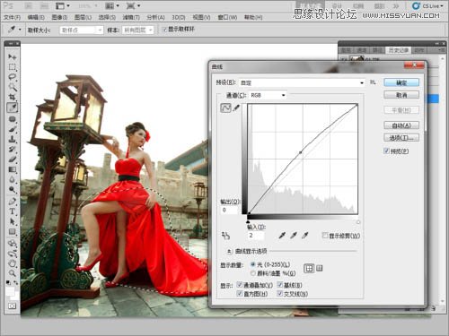 Photoshop给古建筑人像天空添加蓝天白云