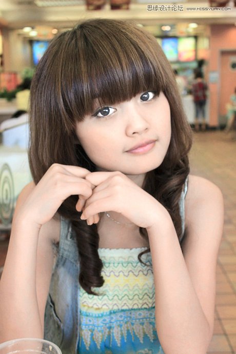 Photoshop给室内可爱美女肤色美白