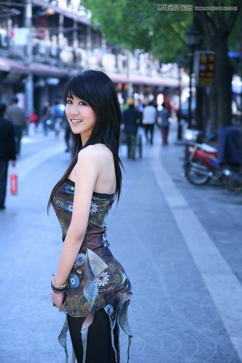 Photoshop使用曲线给偏蓝色美女较色