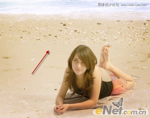 Photoshop设计趴在山间的女孩另类幻想场景