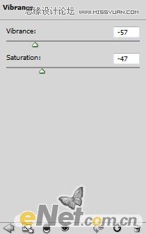 Photoshop设计趴在山间的女孩另类幻想场景
