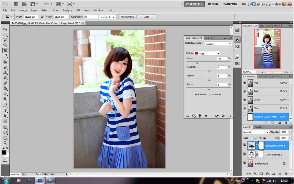 Photoshop调出漂亮MM日系淡雅风格效果