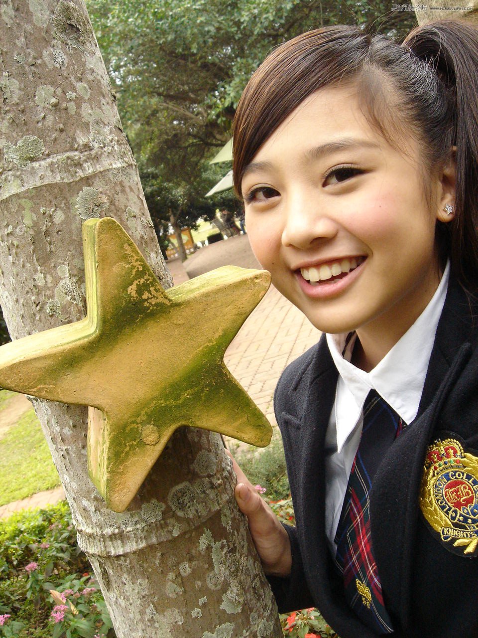 Photoshop调出可爱美女漂亮的暖色效果