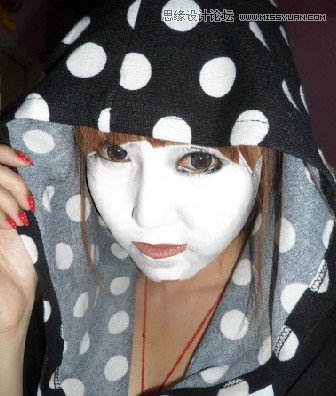 Photoshop给可爱女孩变成小丑