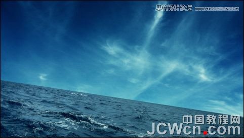 Photoshop合成雷雨交加的海面西方龙对船喷火画面