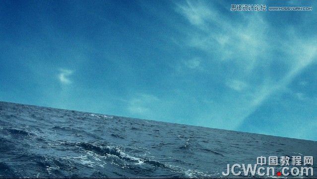 Photoshop合成雷雨交加的海面西方龙对船喷火画面