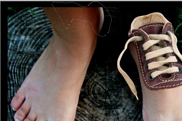Photoshop合成长在脚上的神奇鞋子