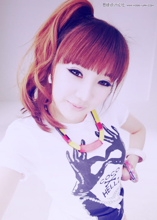 Photoshop调出美女柔美的淡青色调