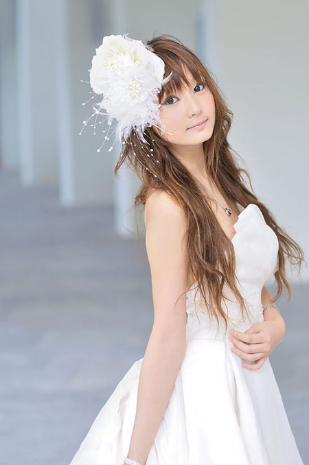 Photoshop调出日系甜美风格外景照片